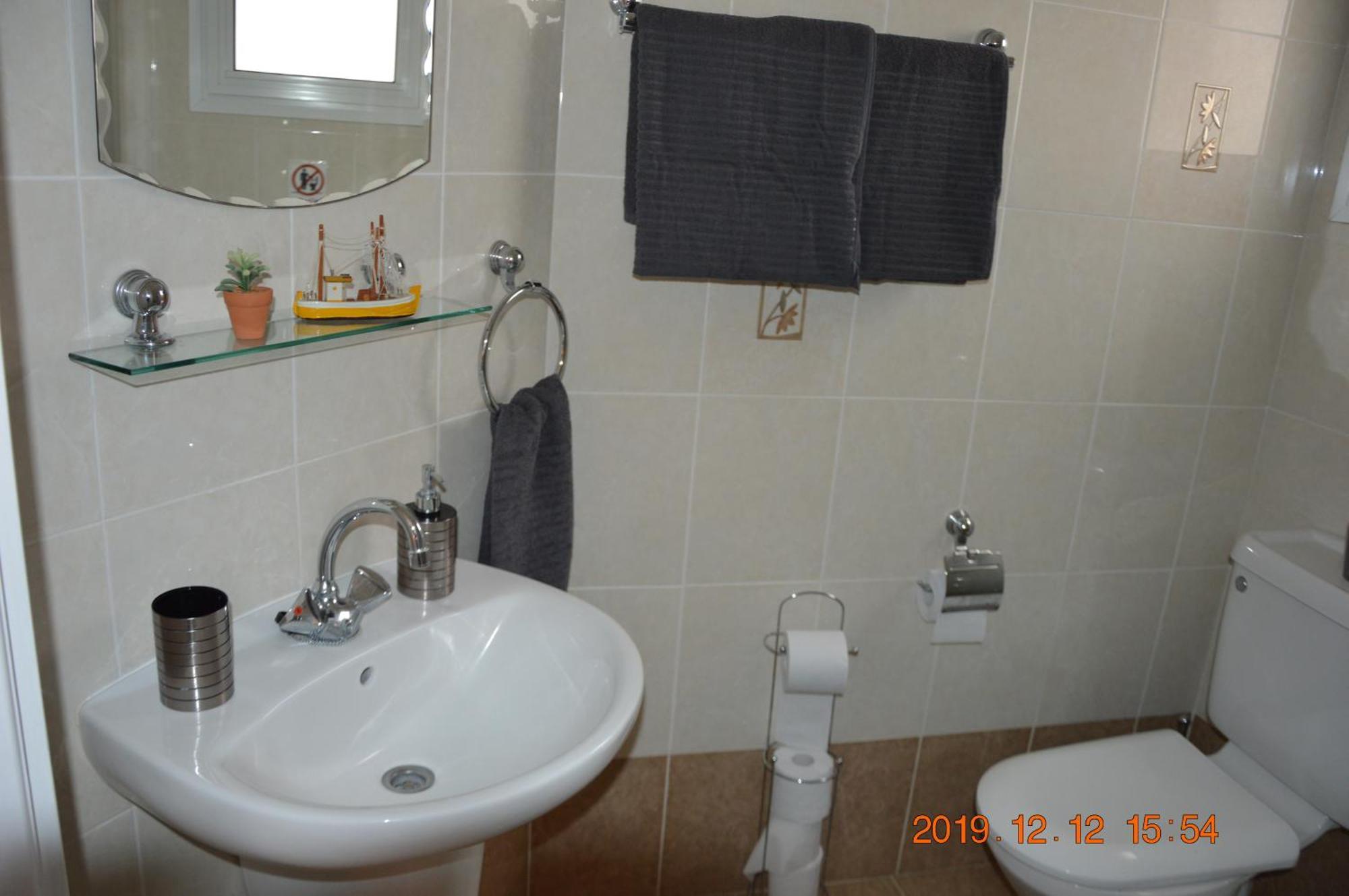 Luxury Apartment Paphos ภายนอก รูปภาพ