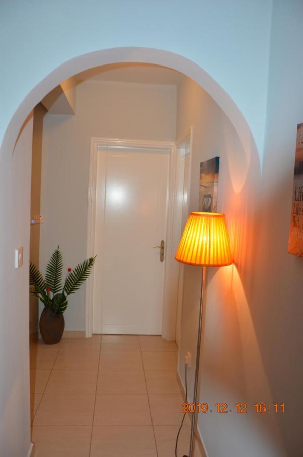 Luxury Apartment Paphos ภายนอก รูปภาพ